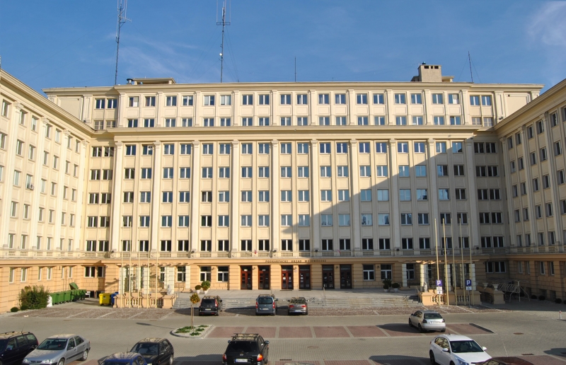 Alarm bombowy w Podkarpackim Urzędzie Wojewódzkim w Rzeszowie